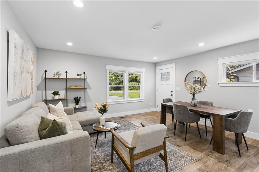 3 bedroom, 2 bathroom, 1,080 sq ft single family residence for sale at 2815 Old Concord Road, Smyrna, GA 30082 — photo 6