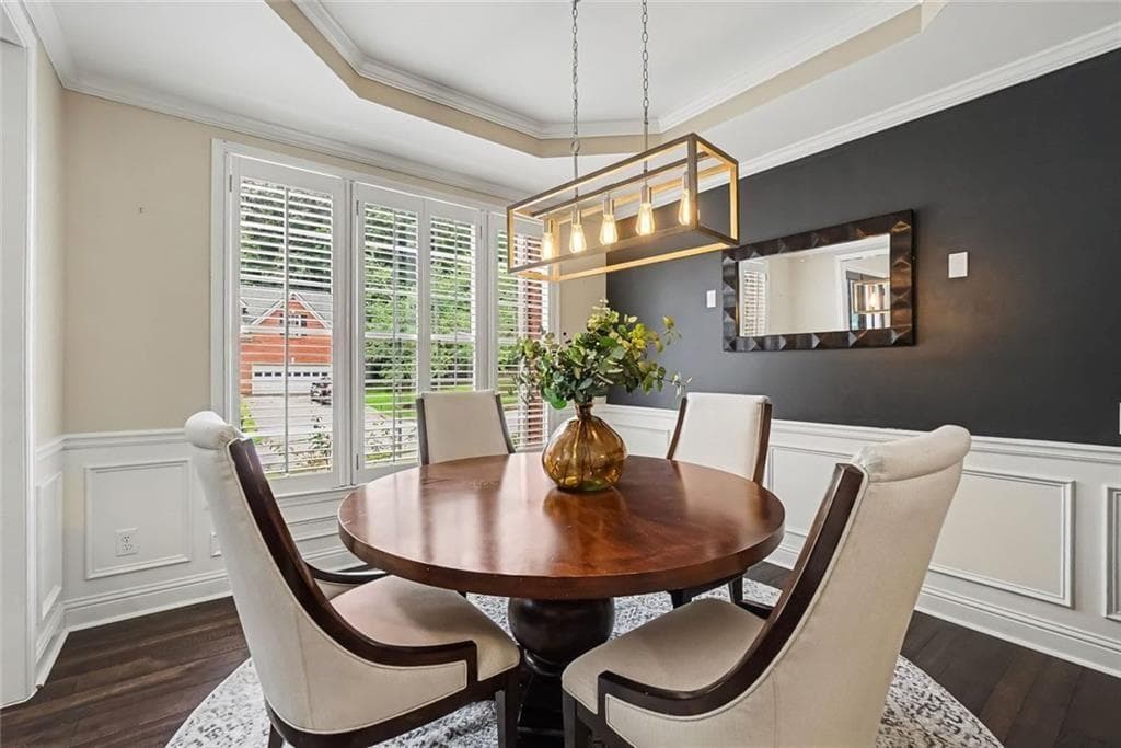 6 bedroom, 4 bathroom, 4,068 sq ft single family residence under contract at 3240 Warren Creek Drive, Powder Springs, GA 30127 — photo 9