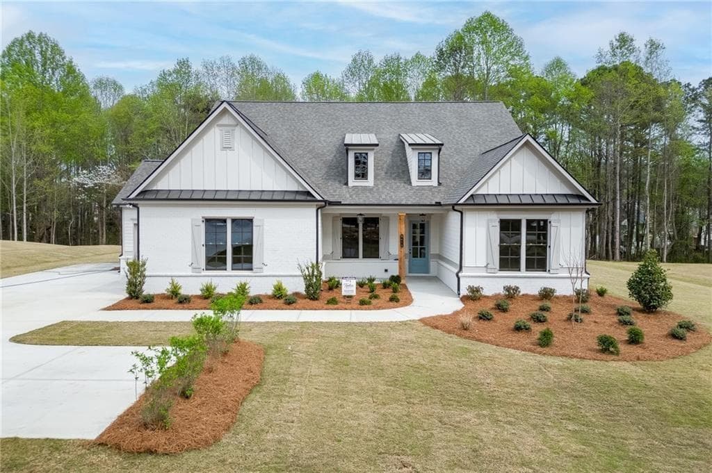 4 bedroom, 4 bathroom, 3,272 sq ft single family residence for sale at 5410 Settingdown Road, Cumming, GA 30041
