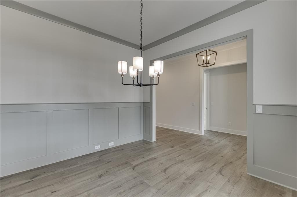 4 bedroom, 4 bathroom, 3,272 sq ft single family residence for sale at 5410 Settingdown Road, Cumming, GA 30041 — photo 7