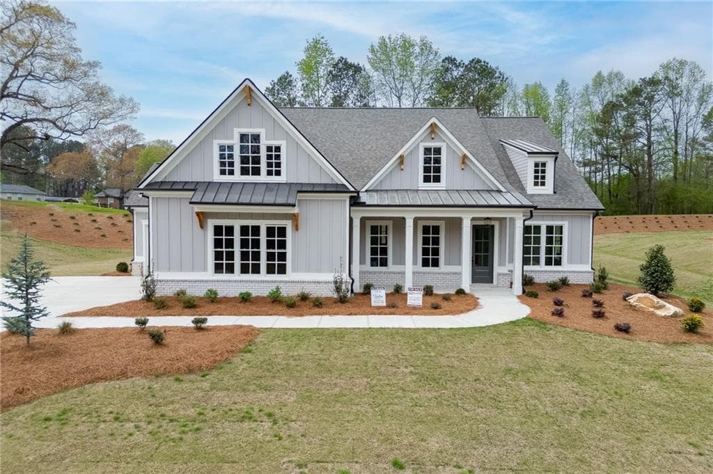 4 bedroom, 4 bathroom, 3,440 sq ft single family residence for sale at 8155 Heardsville Court, Cumming, GA 30028
