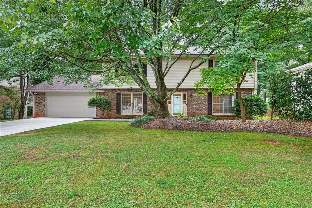 4682 Stonehenge Drive, Dunwoody, GA 30360 — most recent listing photo