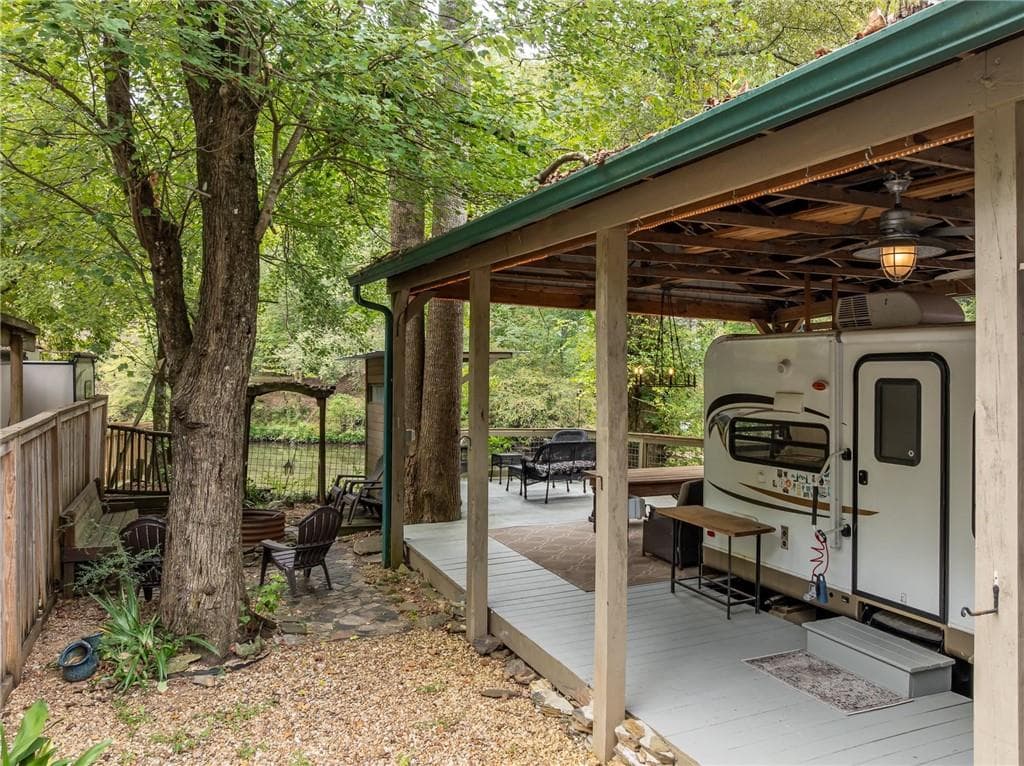 1 bedroom, 2 bathroom, 150 sq ft single family residence for sale at 45 First Street, Ellijay, GA 30540 — photo 5