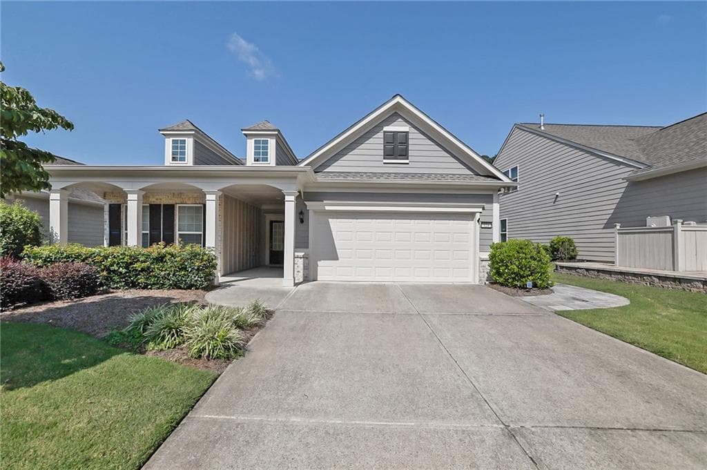 2 bedroom, 2 bathroom, 1,770 sq ft single family residence sold at 124 Wood Hollow Drive, Woodstock, GA 30188