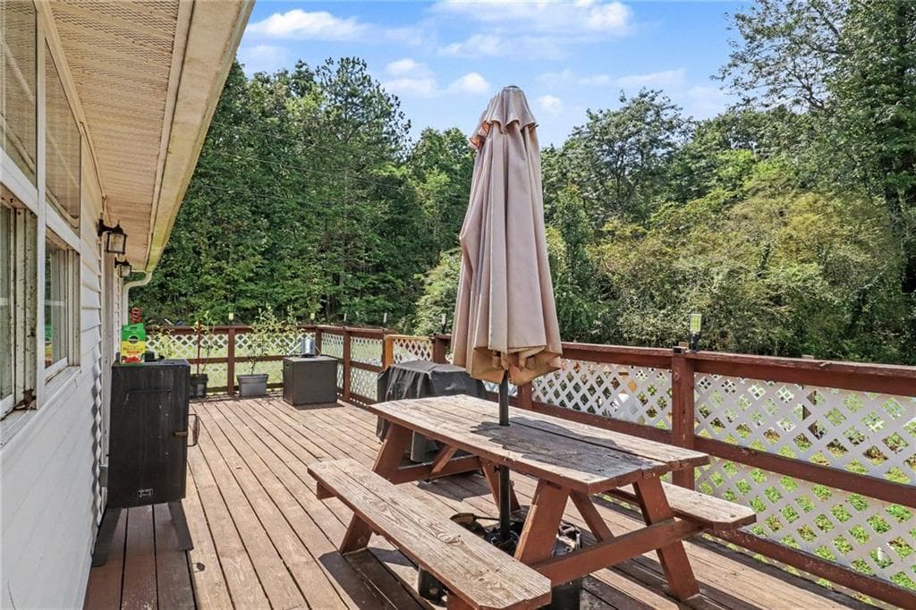 2 bedroom, 2 bathroom, 1,400 sq ft single family residence for sale at 88 Old Waco Road, Bremen, GA 30110 — photo 6