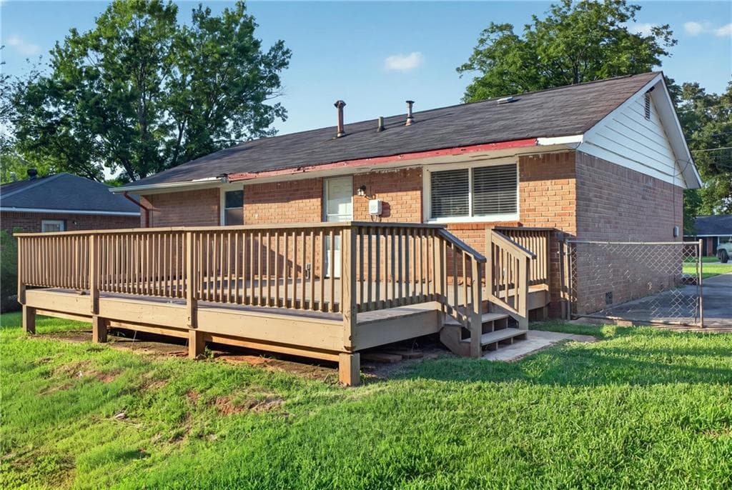 3 bedroom, 1 bathroom, 1,040 sq ft single family residence for sale at 8341 Kendrick Road, Jonesboro, GA 30238 — photo 4