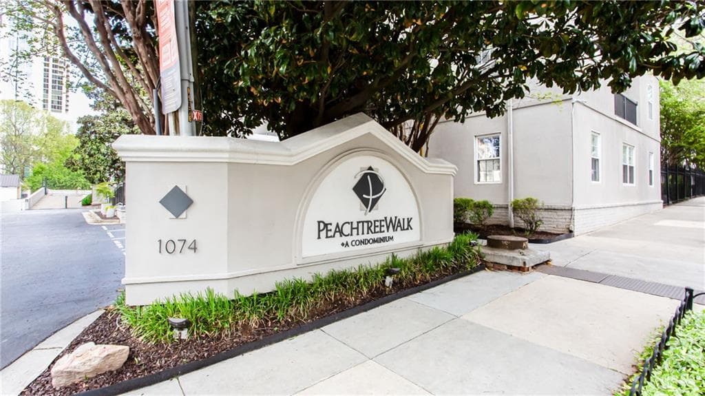 1 bedroom, 1 bathroom, 720 sq ft condominium for sale at 1075 Peachtree Walk A312, Atlanta, GA 30309