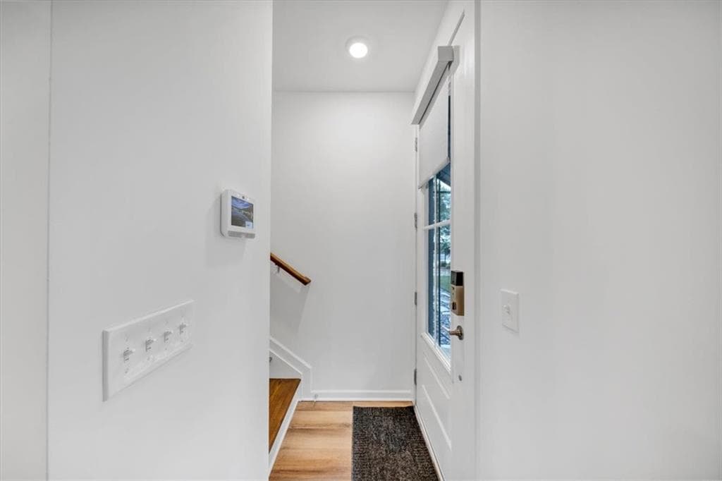 2 bedroom, 3 bathroom, 1,250 sq ft condominium for sale at 4826 Allatoona Gateway, Acworth, GA 30101 — photo 4