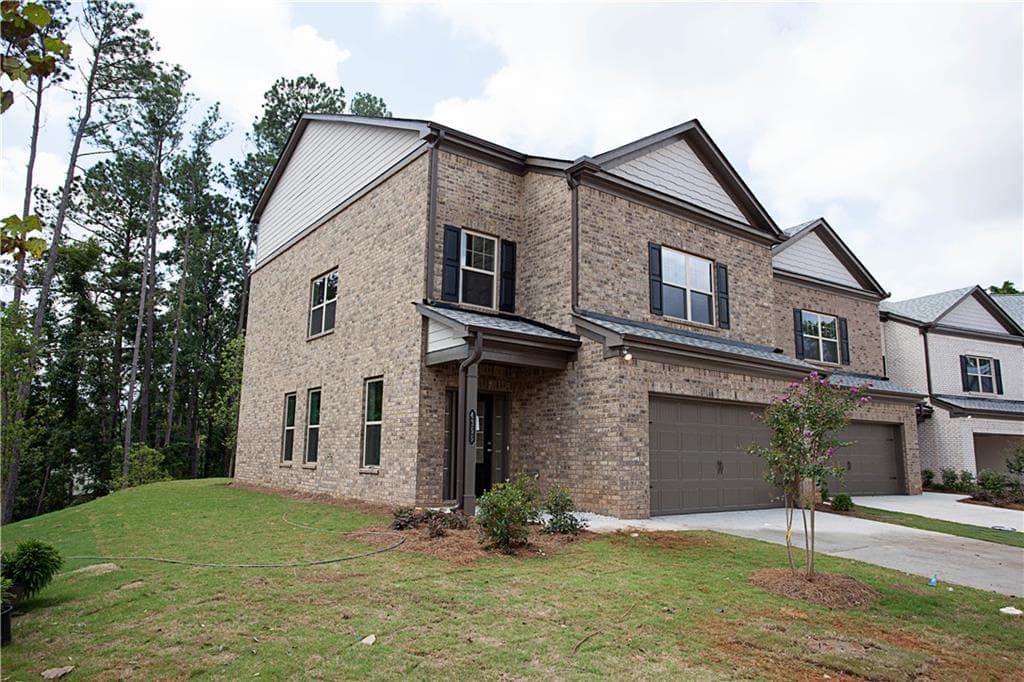 4 bedroom, 4 bathroom, 2,800 sq ft single family residence for rent at 4505 Almanor Circle, Norcross, GA 30071 for $2,700 a month — photo 2