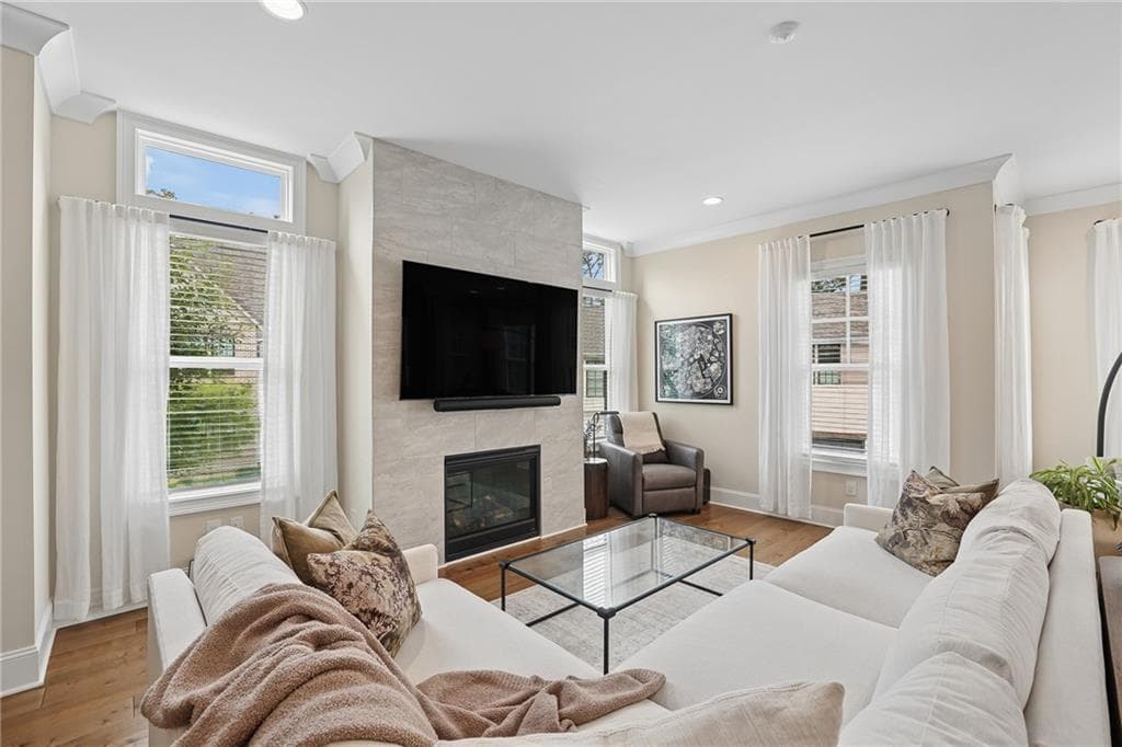 4 bedroom, 4 bathroom, 3,399 sq ft townhouse under contract at 6729 Prelude Drive, Sandy Springs, GA 30328 — photo 4