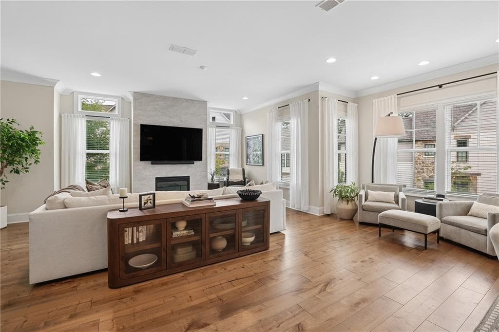 4 bedroom, 4 bathroom, 3,399 sq ft townhouse under contract at 6729 Prelude Drive, Sandy Springs, GA 30328 — photo 6