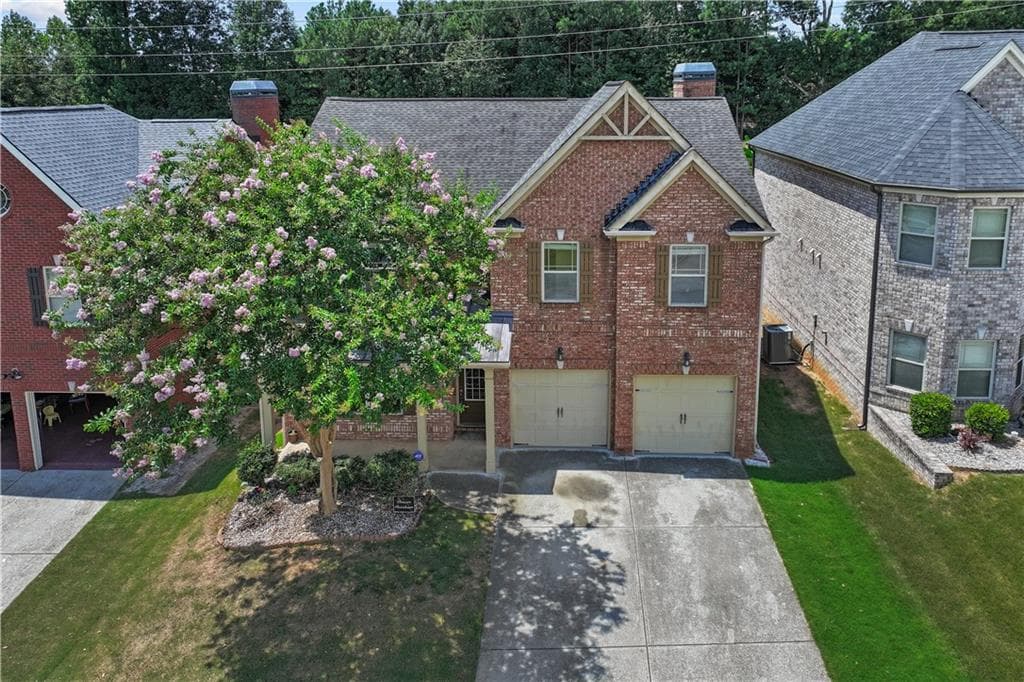 3 bedroom, 3 bathroom, 2,151 sq ft single family residence for sale at 761 Channel Drive, Lawrenceville, GA 30046 — photo 2
