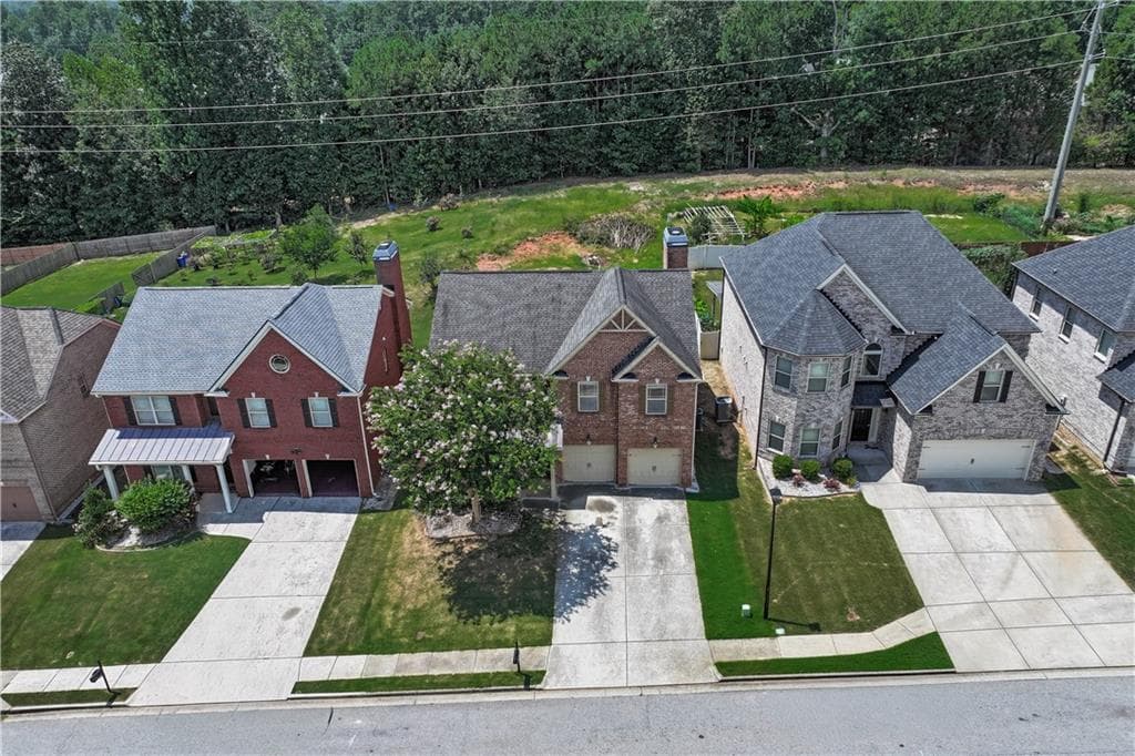 3 bedroom, 3 bathroom, 2,151 sq ft single family residence for sale at 761 Channel Drive, Lawrenceville, GA 30046 — photo 3