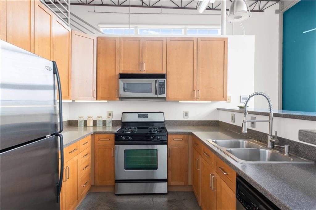 1 bedroom, 1 bathroom, 1,105 sq ft condominium for sale at 572 Edgewood Avenue 314, Atlanta, GA 30312 — photo 6