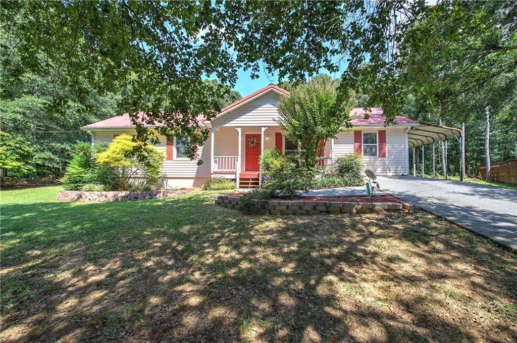 3 bedroom, 2 bathroom, 1,508 sq ft single family residence under contract at 14 Bradford Court, Cartersville, GA 30120 — photo 4