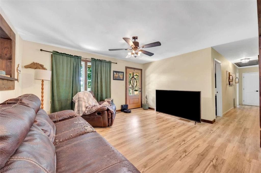 3 bedroom, 2 bathroom, 1,512 sq ft single family residence for sale at 1675 Alcovy Trestle Road, Social Circle, GA 30025 — photo 8