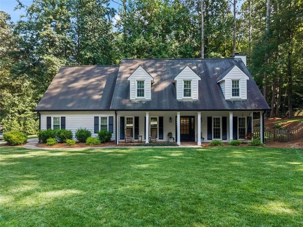 4 bedroom, 3 bathroom, 3,002 sq ft single family residence sold at 2123 Stone Hollow Court, Marietta, GA 30062