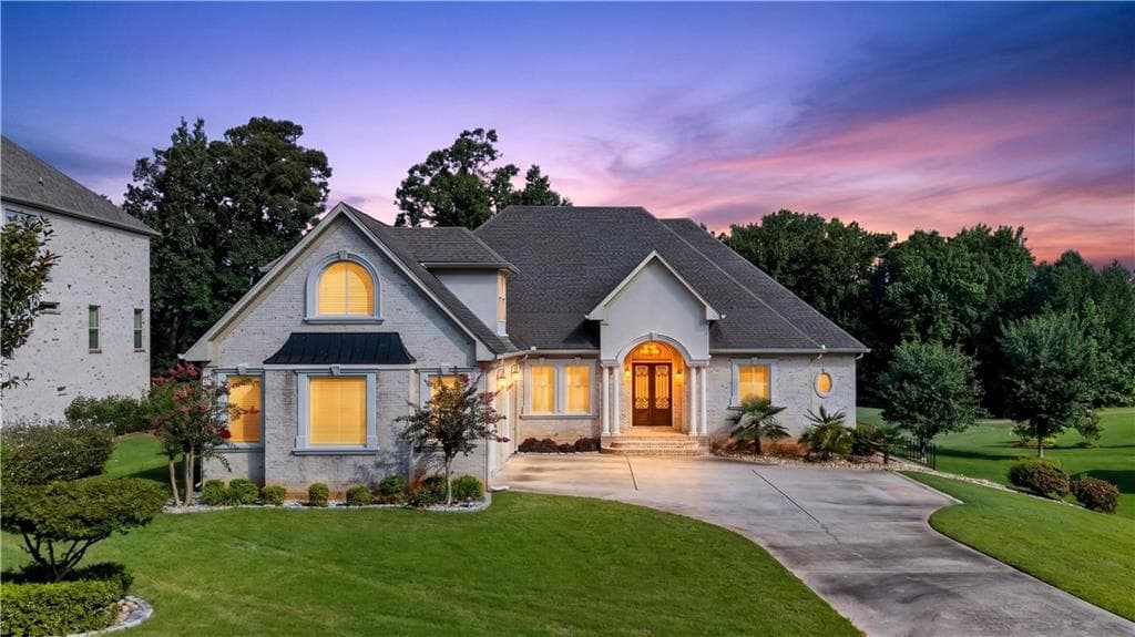 6 bedroom, 6 bathroom, 3,494 sq ft single family residence for sale at 2308 Braunsroth Lane, Hampton, GA 30228