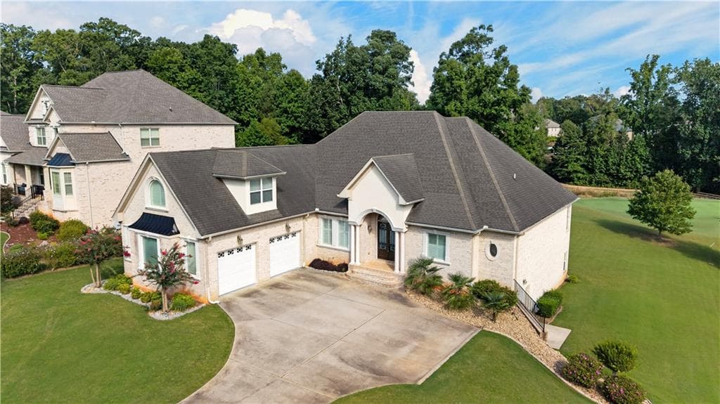 6 bedroom, 6 bathroom, 3,494 sq ft single family residence for sale at 2308 Braunsroth Lane, Hampton, GA 30228 — photo 3