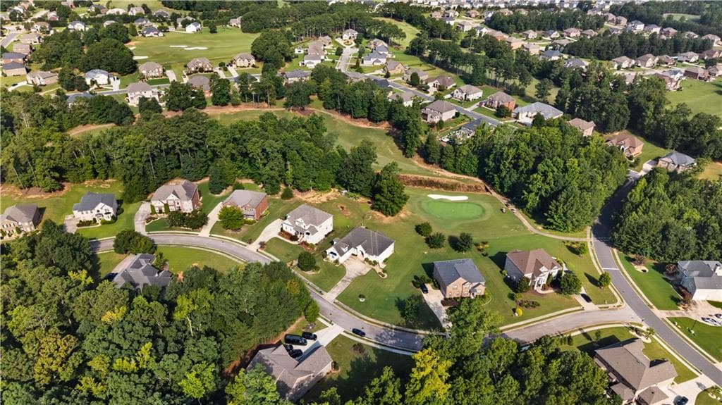 6 bedroom, 6 bathroom, 3,494 sq ft single family residence for sale at 2308 Braunsroth Lane, Hampton, GA 30228 — photo 5