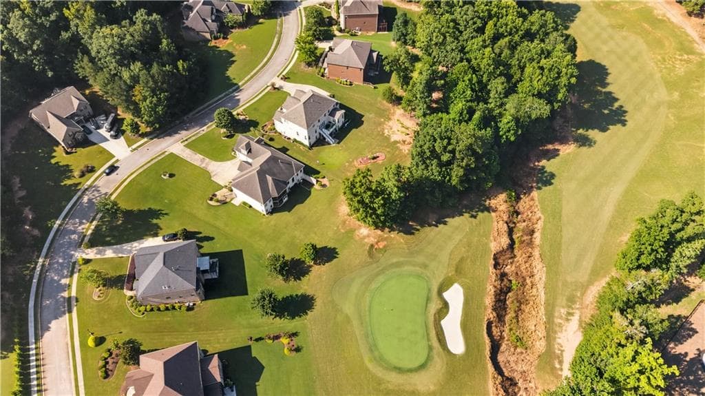 6 bedroom, 6 bathroom, 3,494 sq ft single family residence for sale at 2308 Braunsroth Lane, Hampton, GA 30228 — photo 9