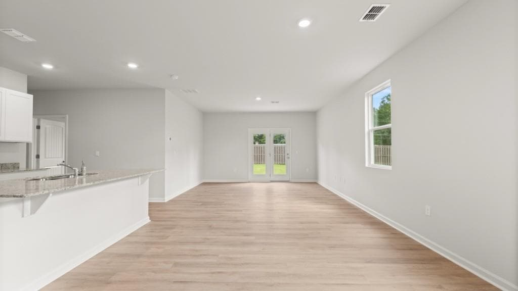 5 bedroom, 3 bathroom, 2,361 sq ft single family residence for sale at 110 Babcock Drive, Rome, GA 30165 — photo 3