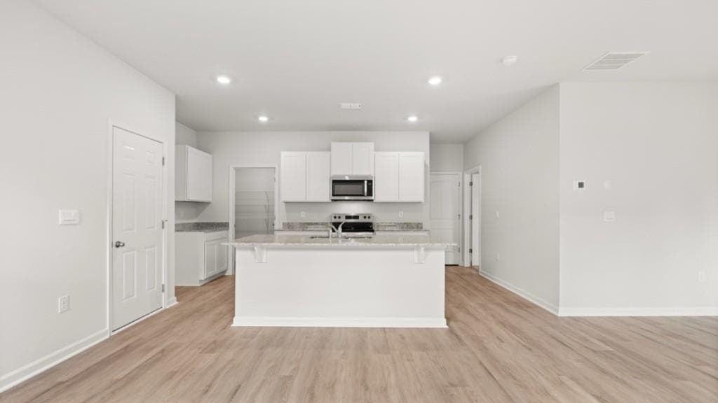 5 bedroom, 3 bathroom, 2,361 sq ft single family residence for sale at 110 Babcock Drive, Rome, GA 30165 — photo 5