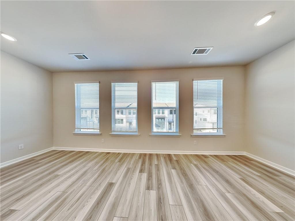 4 bedroom, 4 bathroom, 2,314 sq ft townhouse for rent at 321 Sammon Way, Lawrenceville, GA 30046 for $2,595 a month — photo 6