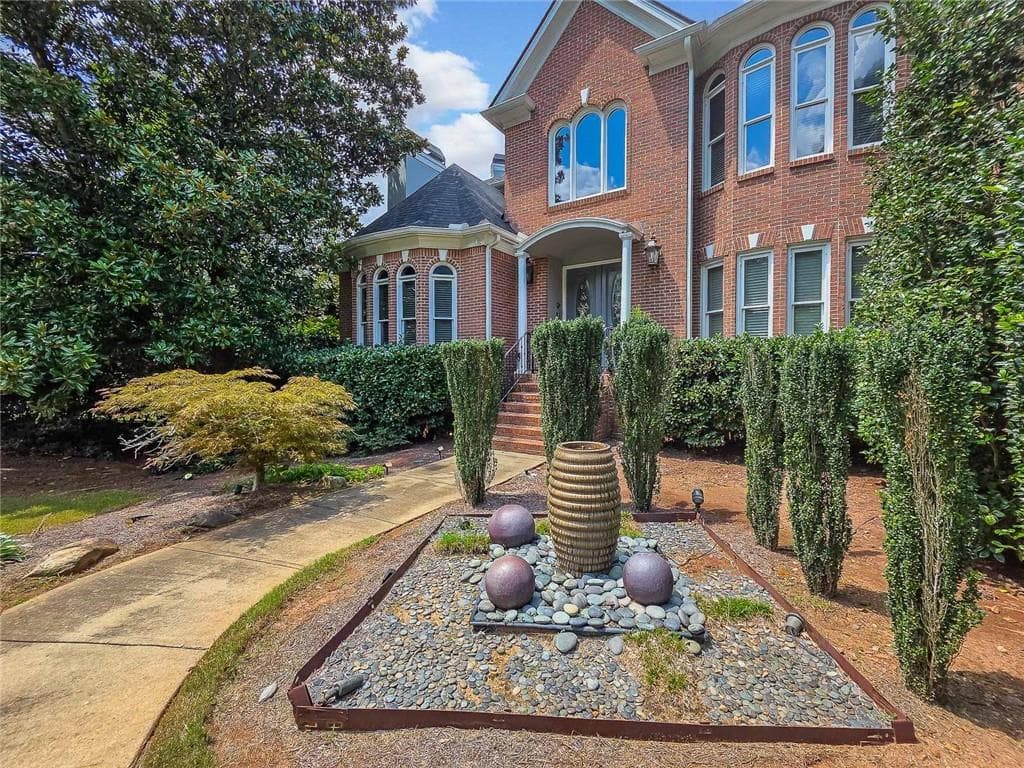 7 bedroom, 8 bathroom, 9,719 sq ft single family residence for sale at 8190 Nesbit Ferry Road, Sandy Springs, GA 30350 — photo 4