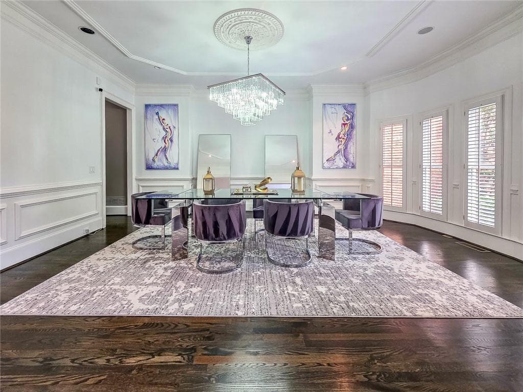 7 bedroom, 8 bathroom, 9,719 sq ft single family residence for sale at 8190 Nesbit Ferry Road, Sandy Springs, GA 30350 — photo 8