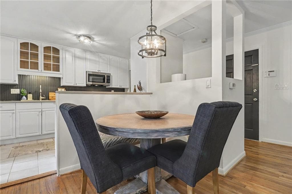 3 bedroom, 2 bathroom, 1,241 sq ft single family residence for sale at 2065 Plantation Lane, Atlanta, GA 30341 — photo 8