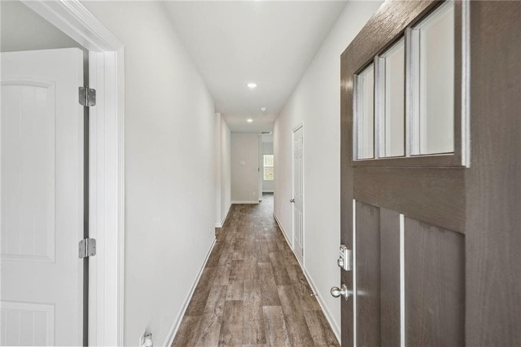 4 bedroom, 3 bathroom, 2,000 sq ft single family residence for sale at 425 Orwell Drive, Social Circle, GA 30025 — photo 2