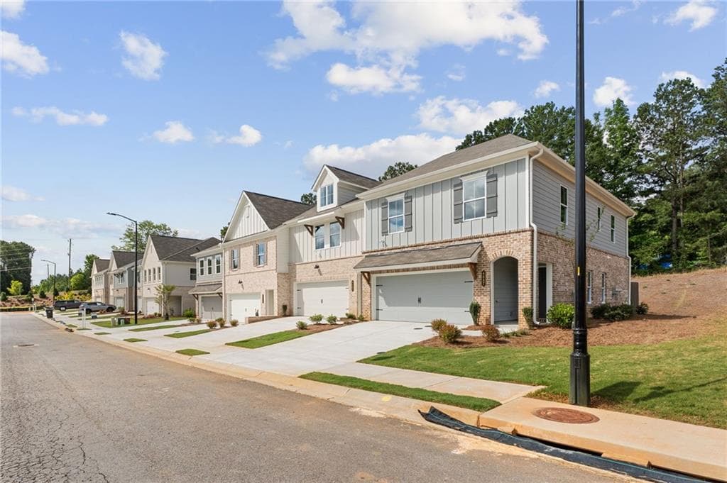 3 bedroom, 3 bathroom, 1,805 sq ft townhouse for sale at 4683 Larkfield Way 21, Powder Springs, GA 30127 — photo 3