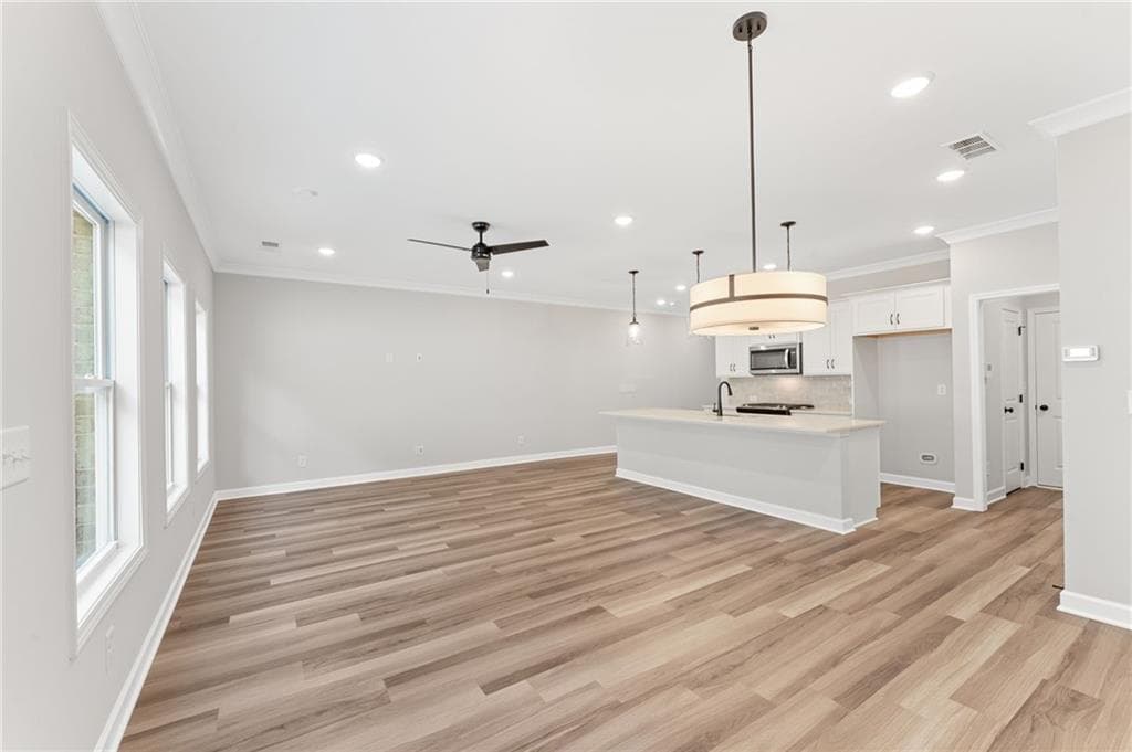 3 bedroom, 3 bathroom, 1,805 sq ft townhouse for sale at 4683 Larkfield Way 21, Powder Springs, GA 30127 — photo 9