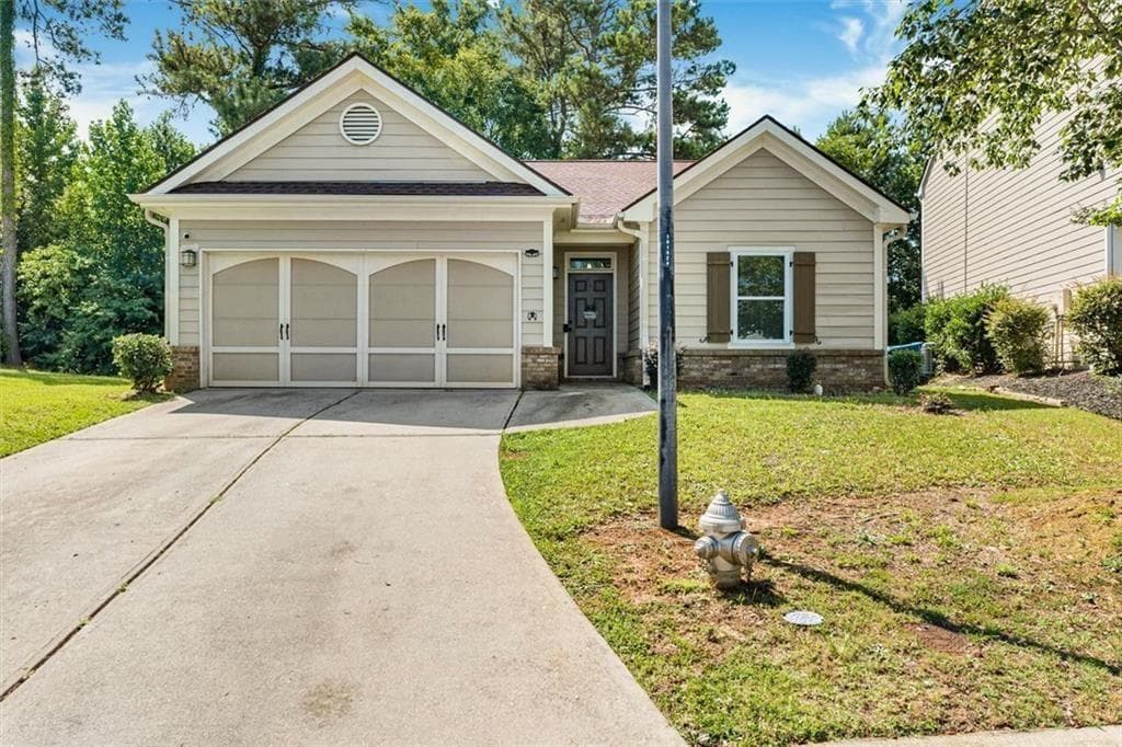 3 bedroom, 2 bathroom, 1,729 sq ft single family residence under contract at 1970 Lily Valley Drive, Lawrenceville, GA 30045