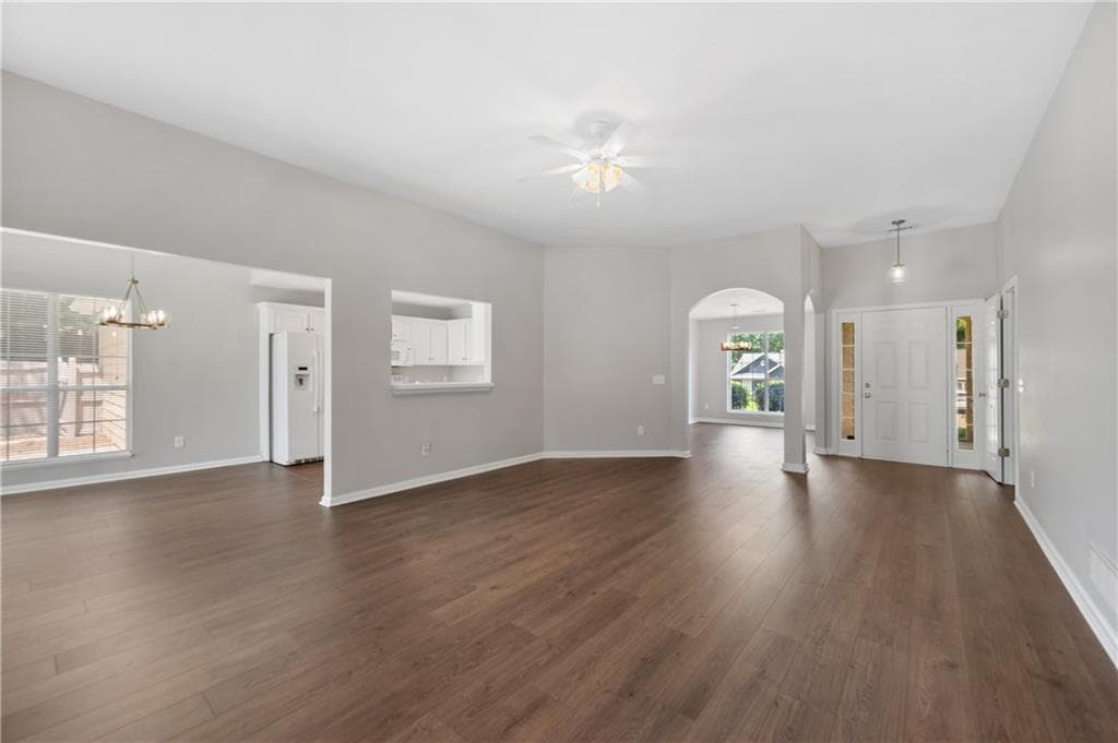 4 bedroom, 2 bathroom, 1,825 sq ft single family residence for rent at 6375 Seymour Place, Acworth, GA 30101 for $2,500 a month — photo 5