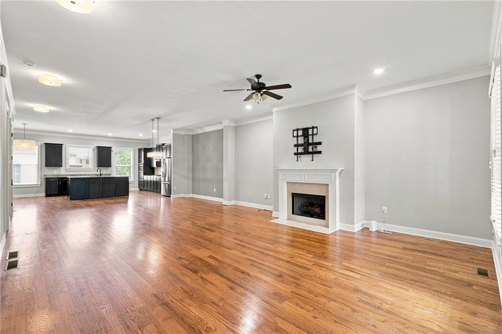 4 bedroom, 4 bathroom, 3,051 sq ft condominium for sale at 1883 Manor Estate, Atlanta, GA 30341 — photo 3