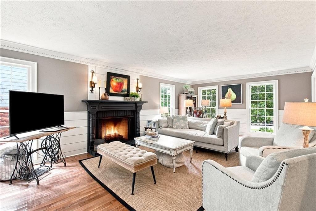 4 bedroom, 5 bathroom, 4,639 sq ft single family residence for rent at 4964 Buckline Crossing, Dunwoody, GA 30338 for $7,000 a month — photo 7