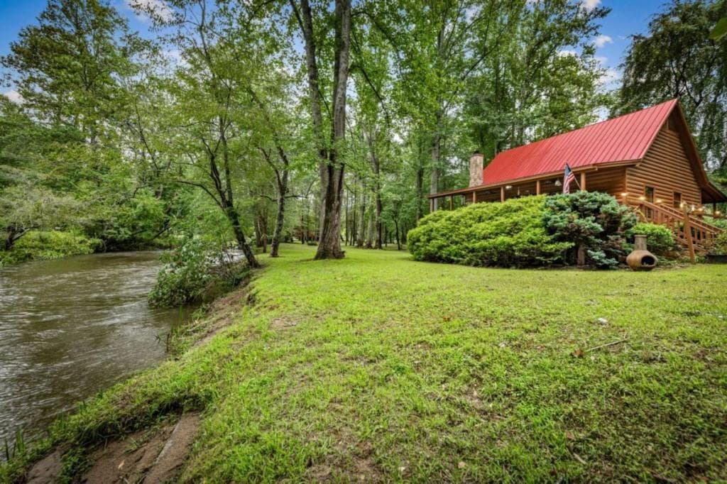 2 bedroom, 2 bathroom, 1,284 sq ft single family residence for sale at 224 Dusty Bryson Drive, Suches, GA 30572 — photo 10