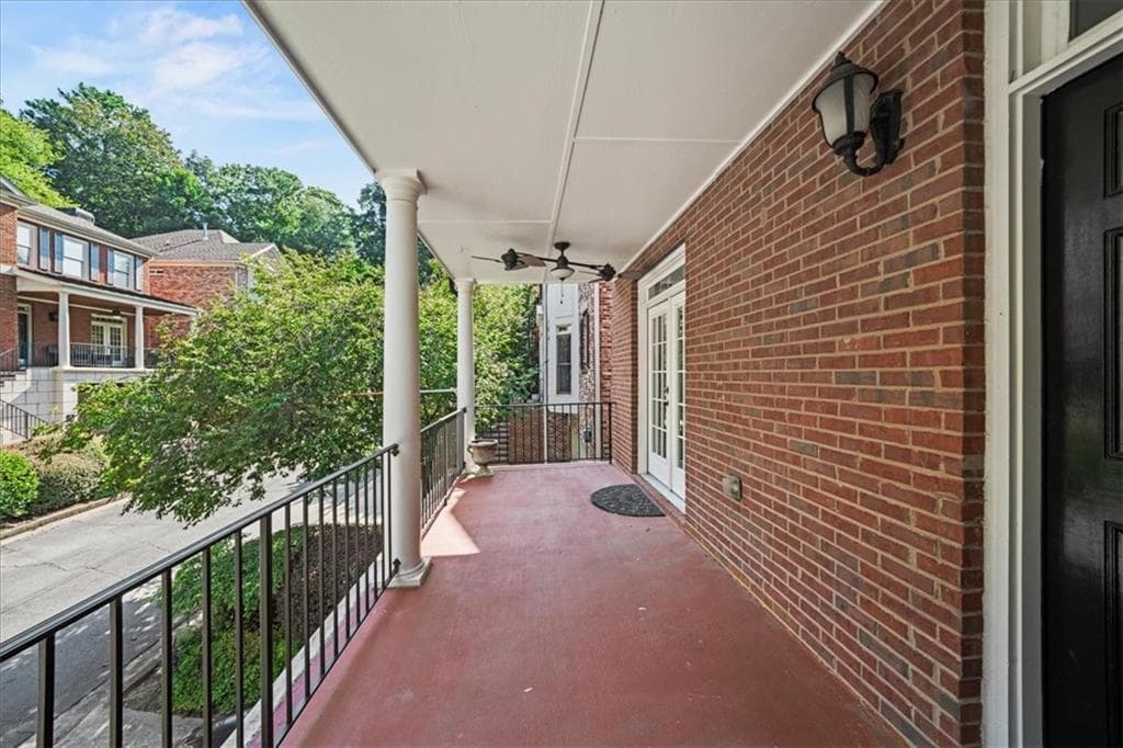 4 bedroom, 4 bathroom, 3,441 sq ft single family residence for rent at 1127 Ashton Bluff Drive, Atlanta, GA 30319 for $4,750 a month — photo 2