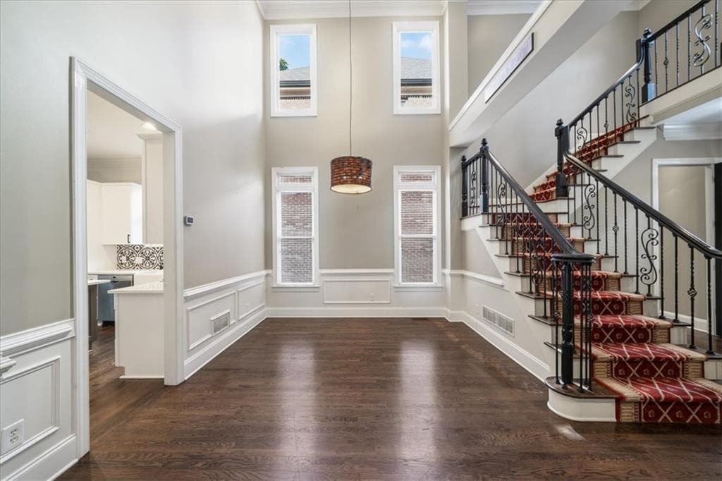 4 bedroom, 4 bathroom, 3,441 sq ft single family residence for rent at 1127 Ashton Bluff Drive, Atlanta, GA 30319 for $4,750 a month — photo 8
