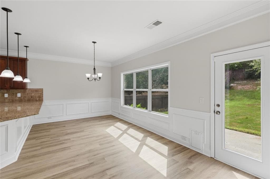 5 bedroom, 3 bathroom, 4,293 sq ft single family residence for sale at 3525 Lindsy Brooke Court, Douglasville, GA 30135 — photo 8