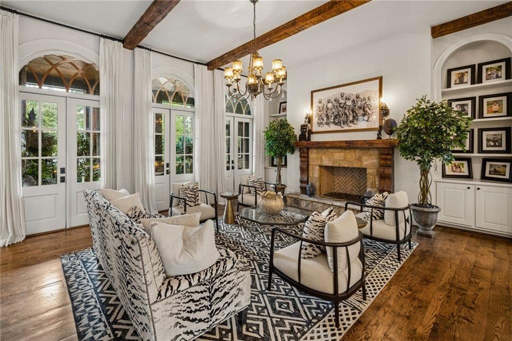 6 bedroom, 8 bathroom, 12,357 sq ft single family residence for sale at 4320 Lakehaven Drive, Atlanta, GA 30319 — photo 6
