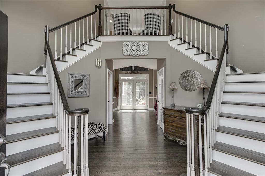 5 bedroom, 4 bathroom, 4,262 sq ft single family residence for sale at 5332 Candleberry Drive, Lilburn, GA 30047 — photo 6