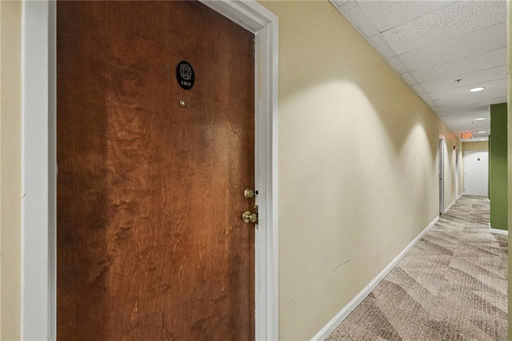 1 bedroom, 1 bathroom, 586 sq ft condominium for sale at 32 Peachtree Street 1405, Atlanta, GA 30303 — photo 6