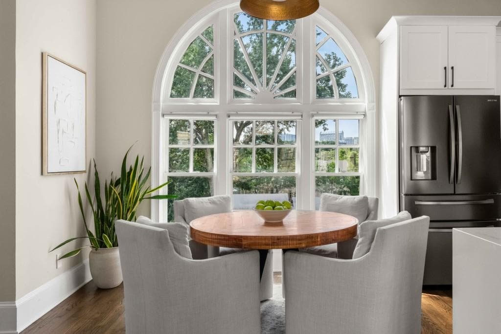 2 bedroom, 3 bathroom, 1,910 sq ft townhouse under contract at 3541 Roswell Road 9, Atlanta, GA 30305 — photo 7