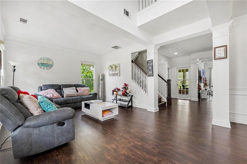 6 bedroom, 4 bathroom, 5,356 sq ft single family residence under contract at 137 Milam Road, Mableton, GA 30126 — photo 8