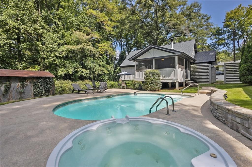 3 bedroom, 3 bathroom, 1,350 sq ft single family residence for sale at 130 Sharp Street, Bremen, GA 30110 — photo 2