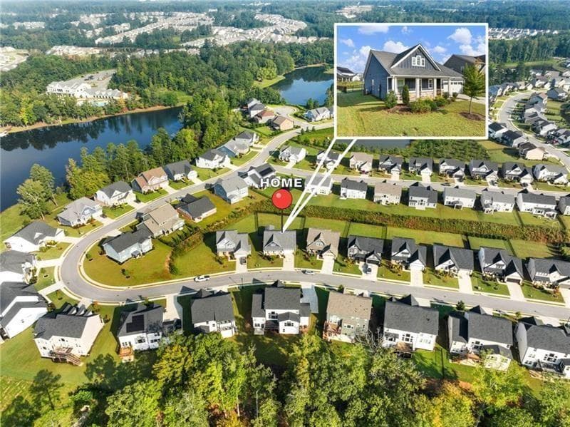 4 bedroom, 2 bathroom, 2,076 sq ft single family residence for sale at 627 Michigan Circle, Hoschton, GA 30548 — photo 3