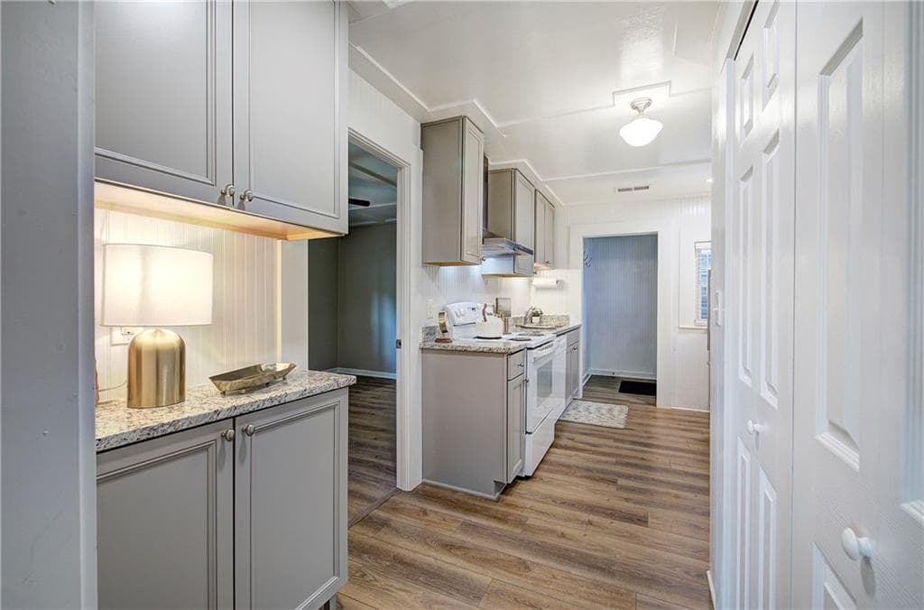 3 bedroom, 2 bathroom, 1,062 sq ft single family residence for sale at 319 S Bartow Street, Cartersville, GA 30120 — photo 10